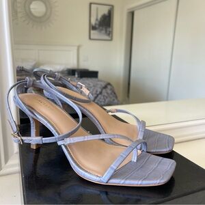 MARCIANO GUESS Croco Heel Sandals Size 8